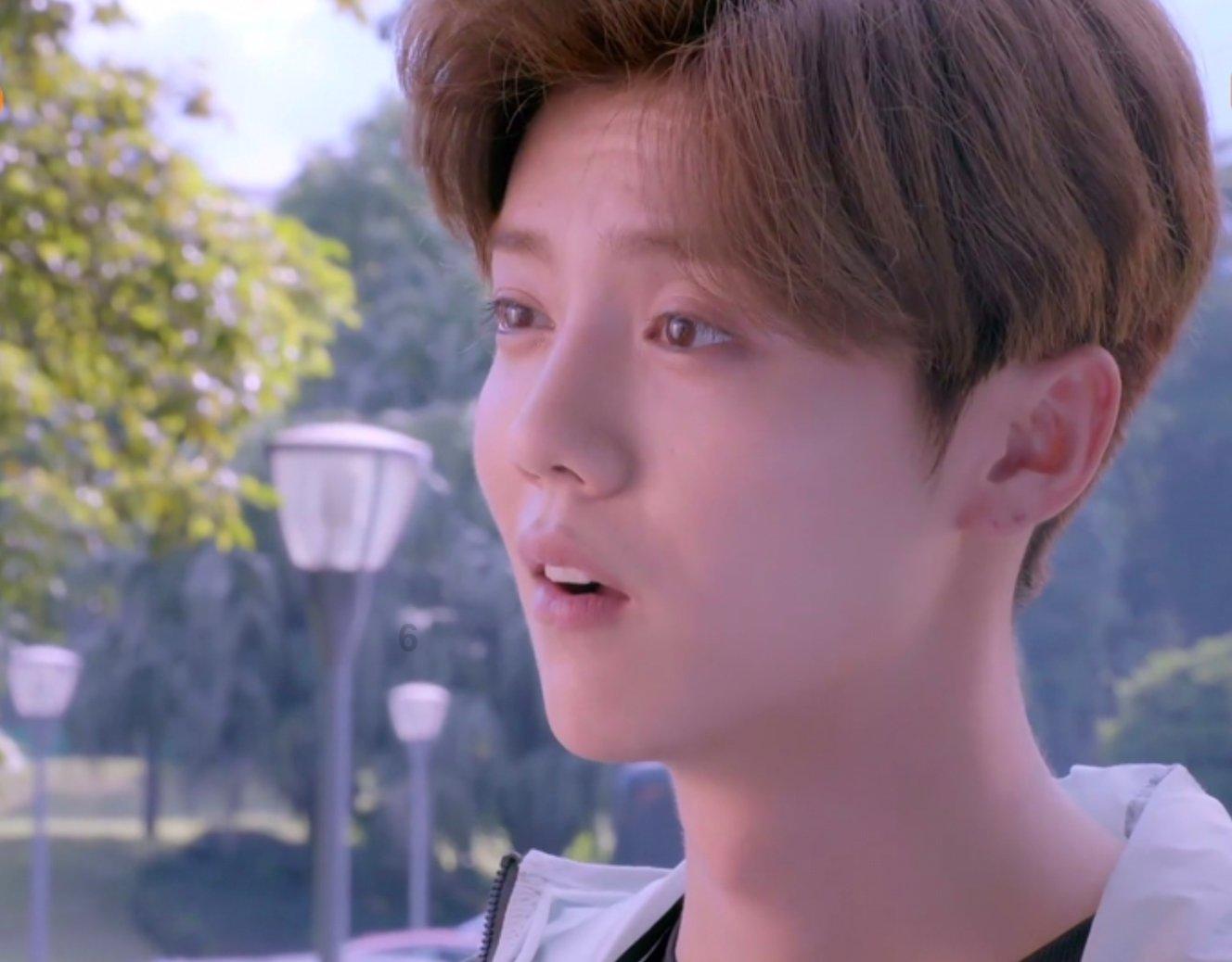 救援聪明男孩