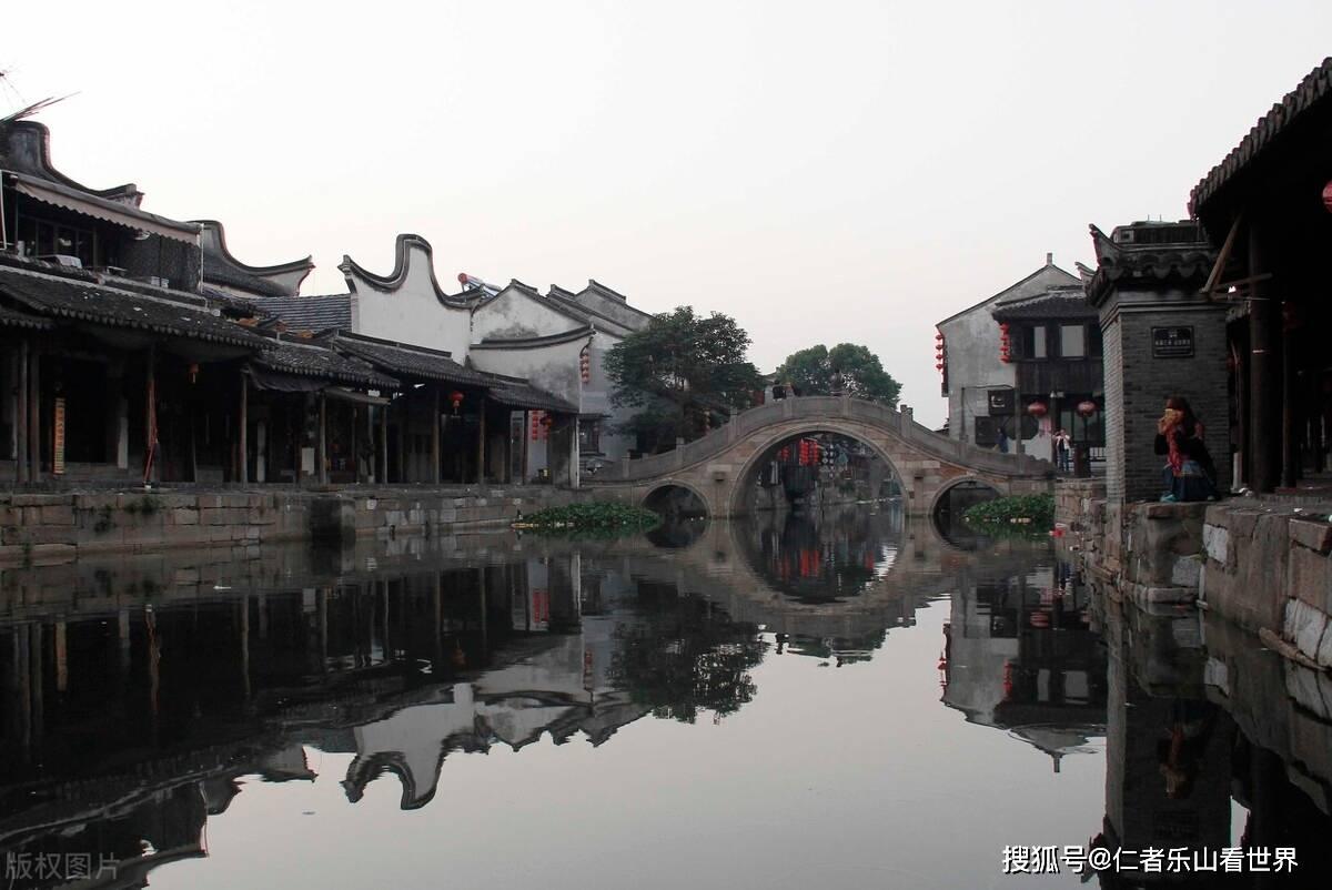 怎么才能知道自己适合什么发型？游戏画面